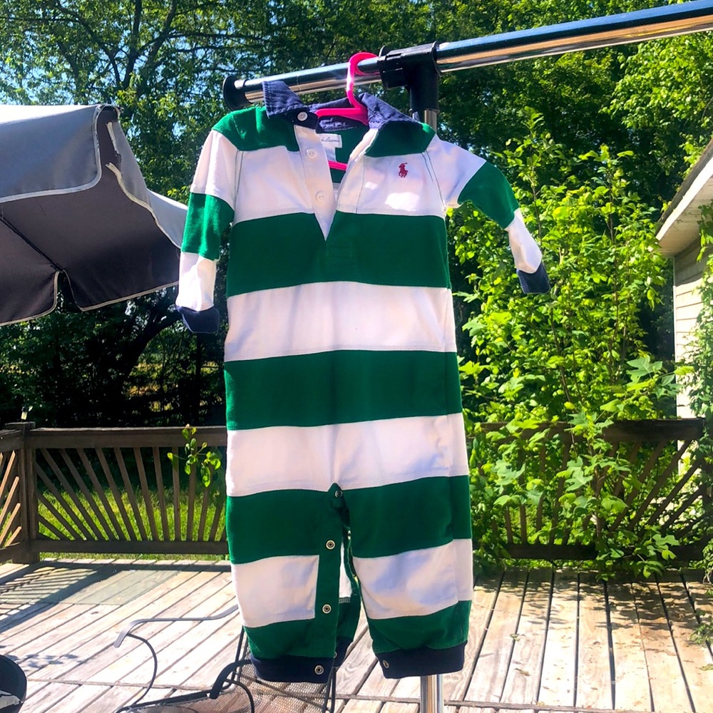 Polo onesie